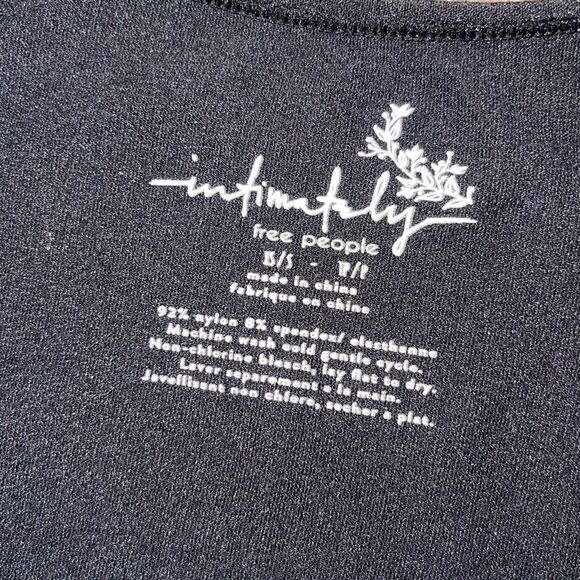 Intimately Free People Womens Scoop Neck Short Sleeve Crop Top Black Size Small - Picture 3 of 5